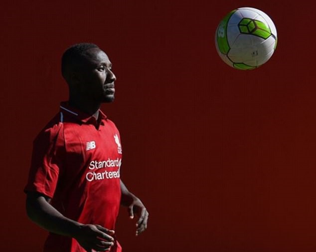 Chùm ảnh: Keita tập luyện trong màu áo Liverpool - Bóng Đá