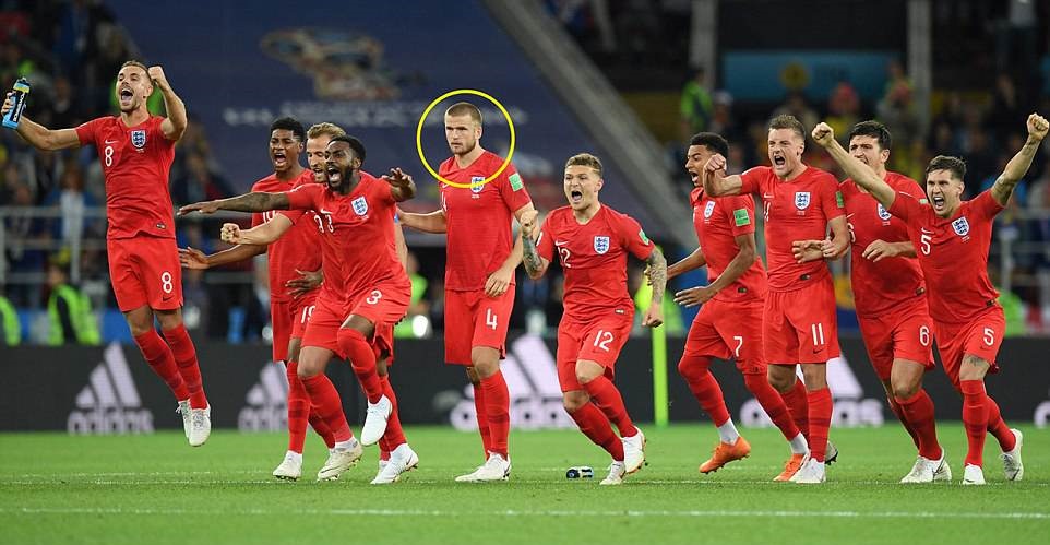 Chính vì thế, các cầu thủ Anh đã rất vui mừng khi Pickford đỡ được cú sút trên. Tuy nhiên, chỉ có mỗi Eric Dier là vẫn giữ được sự bình tĩnh.