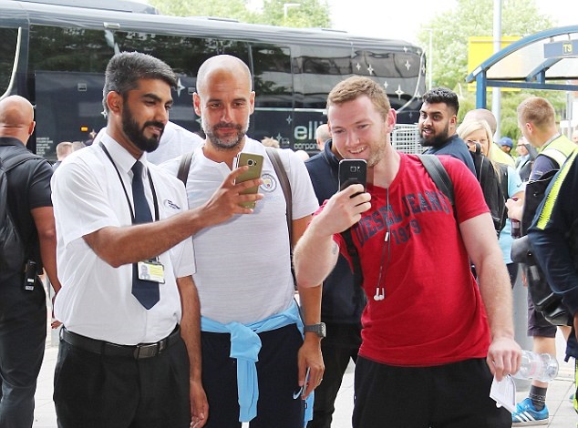Sắp rời Etihad, Joe Hart vẫn cùng Man City sang Mỹ du đấu - Bóng Đá