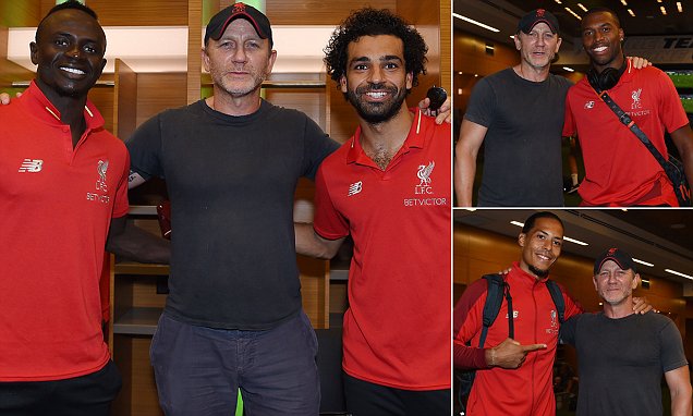 'Điệp viên 007' đột nhập phòng thay đồ Liverpool - Bóng Đá