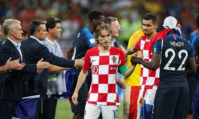 Luka Modric có mặt ở Italia, ngày rời Real không còn xa? - Bóng Đá