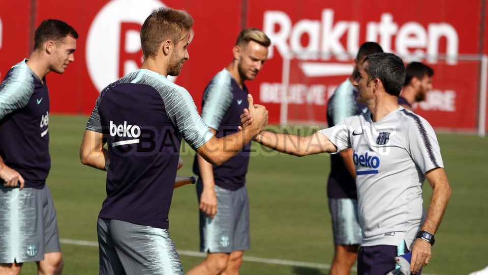 Ảnh tập Barcelona - Bóng Đá