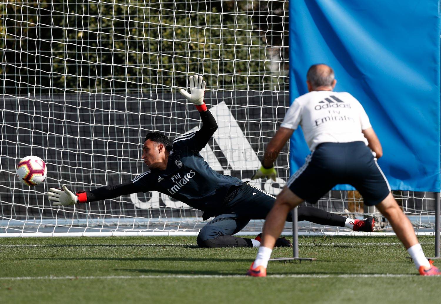 Ảnh tập Real Madrid - Bóng Đá