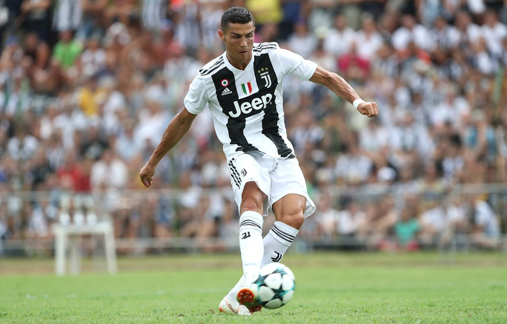 Ronaldo nói gì sau khi khai hỏa cho Juventus? - Bóng Đá