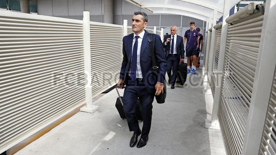 Dàn sao Barcelona đã có mặt ở thủ đô Madrid - Bóng Đá