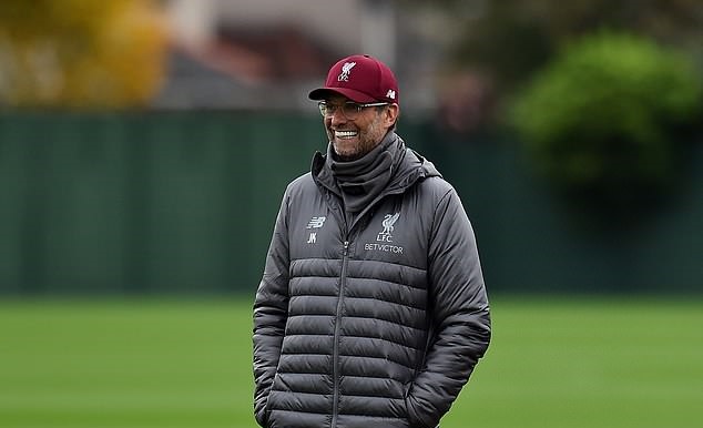 Hồi phục thần tốc, Keita có thể cùng Liverpool đối đầu Man City? - Bóng Đá