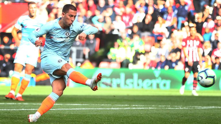 Hazard lọt tầm ngắm Chelsea.