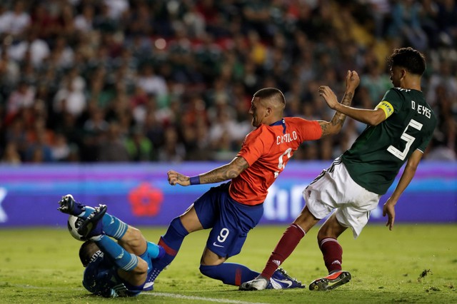 Trở lại sau 7 tháng, Sanchez giúp Chile hạ Mexico - Bóng Đá