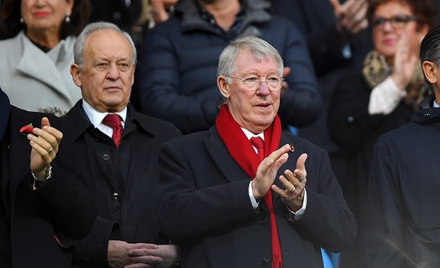 Sân Etihad đón vị khách đặc biệt đến cổ vũ Man Utd - Bóng Đá