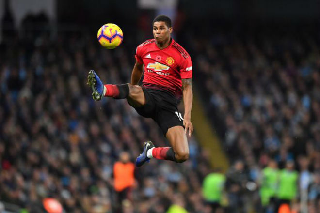 Bị đồn sang Real, Rashford đáp trả đanh thép trên sân tập Man Utd - Bóng Đá