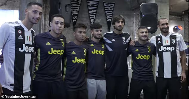 Bất ngờ chưa? Pogba xuất hiện trên trang chủ Juventus - Bóng Đá
