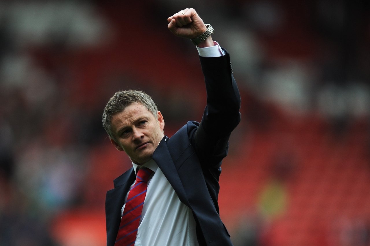 CHÍNH THỨC! Đội hình ra sân của M.U dưới thời Solskjaer lộ diện - Bóng Đá