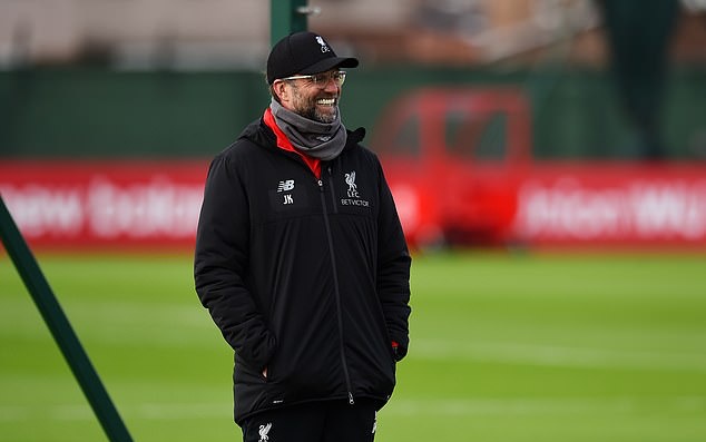 Van Dijk khiến Liverpool lo sốt vó - Bóng Đá