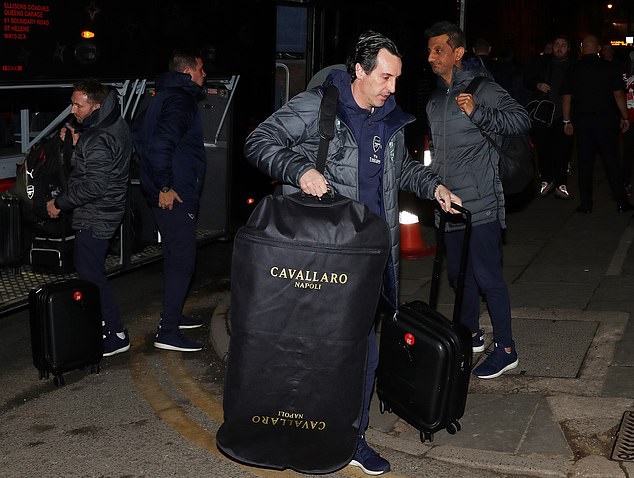 Chưa đá, sao Arsenal đã ra dấu hiệu chiến thắng trước Man City - Bóng Đá