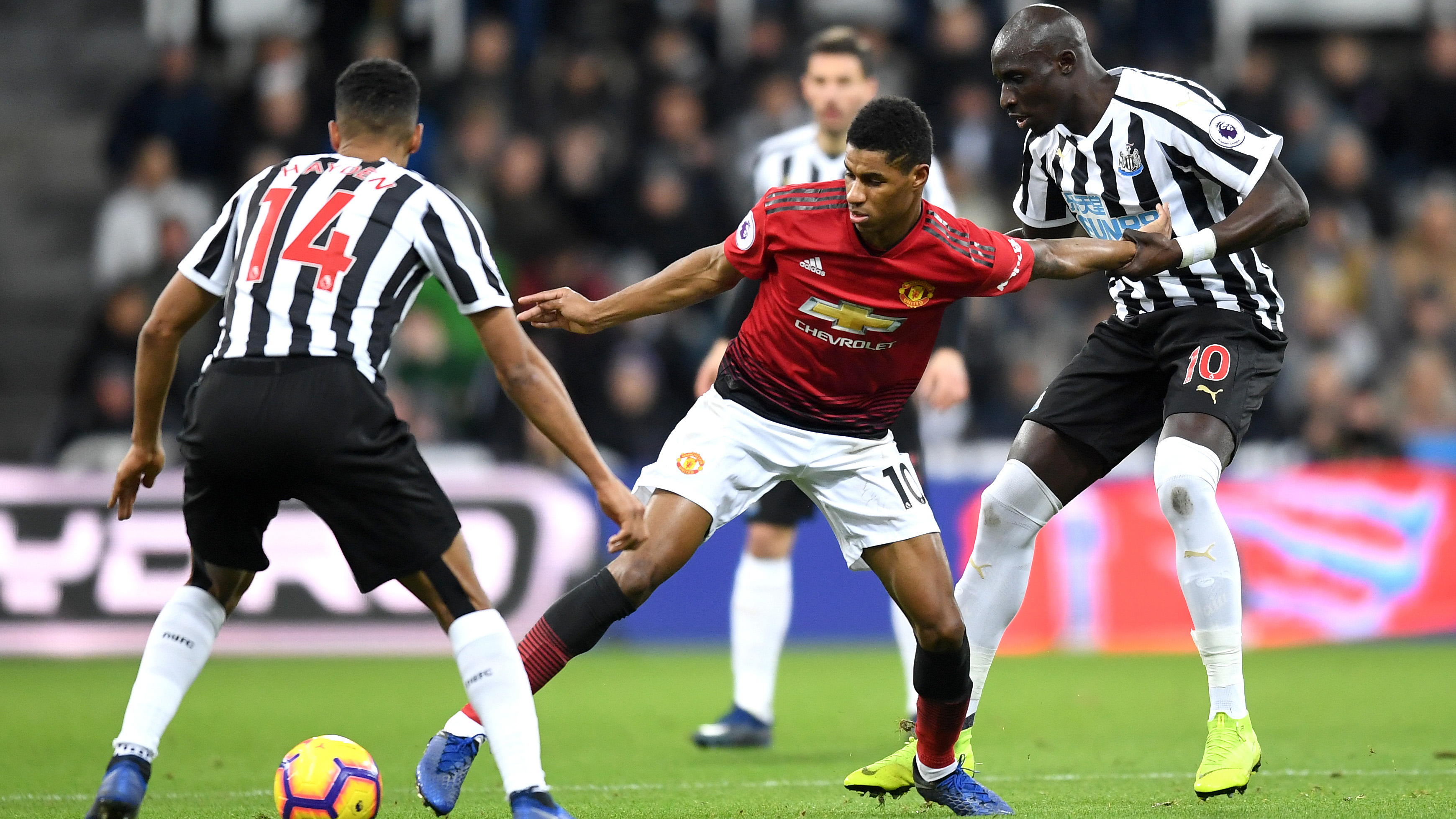 10 trận đầu tiên của Solskjaer ở Man Utd diễn ra thế nào? - Bóng Đá