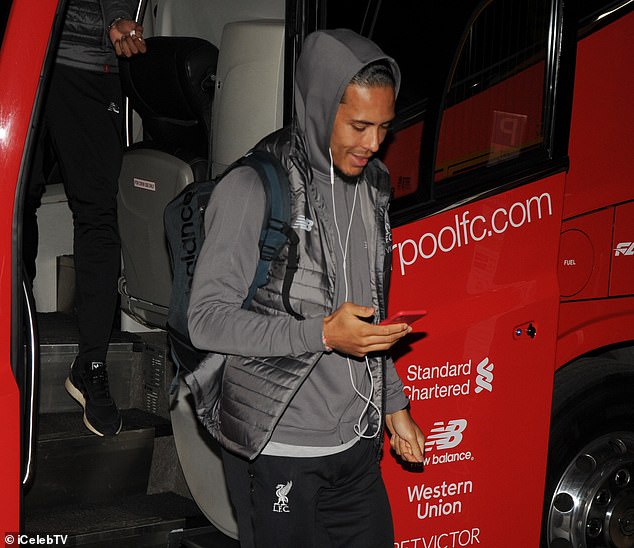 Liverpool căng thẳng khi Man City phả hơi nóng sát gáy - Bóng Đá