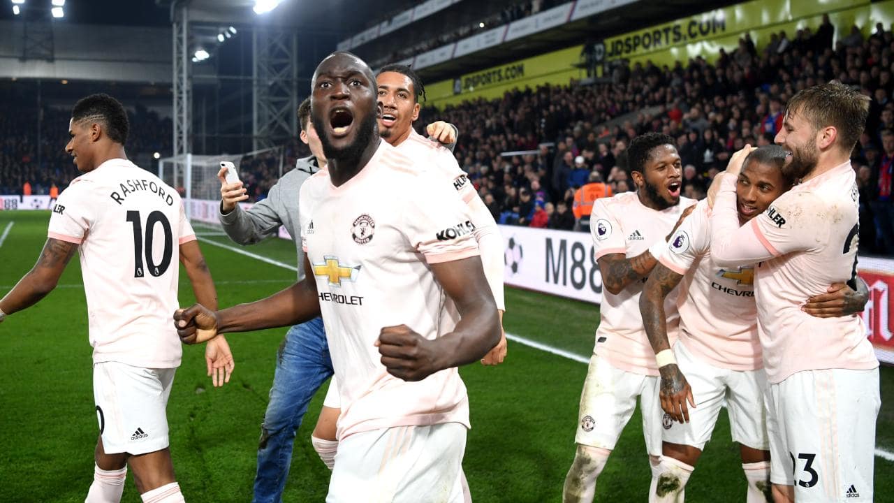 Rực sáng, Lukaku quẩy sung trong phòng thay đồ Man Utd - Bóng Đá