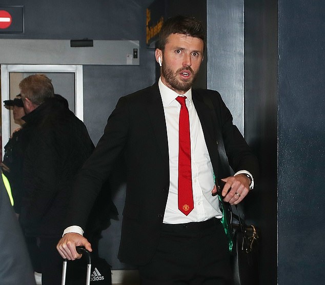 Man Utd và Sir Alex trở lại Anh - Bóng Đá