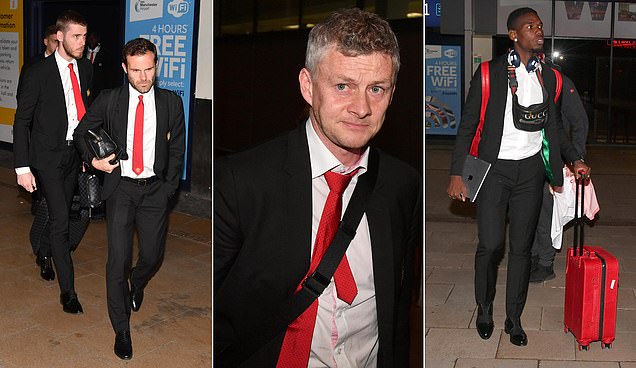 Ảnh Man Utd trở về từ Barcelona - Bóng Đá
