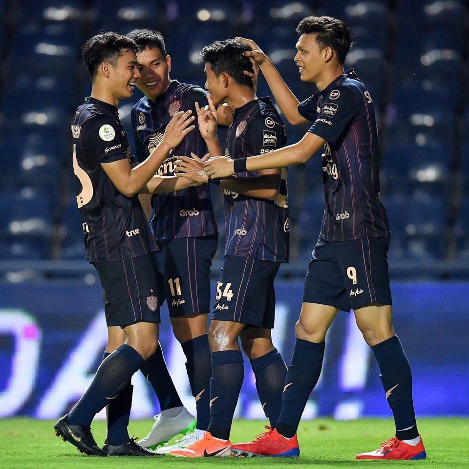 Với thắng lợi này, Buriram United vẫn giữ vững ở vị trí thứ 3, kém đội đầu bảng Port FC 4 điểm nhưng thi đấu ít hơn 1 trận. Sau màn khởi đầu mùa giải chệch choạc, Buriram United gần bắt nhịp được và vẫn chứng tỏ là ứng cử viên sáng giá cho chức vô địch mùa này.
