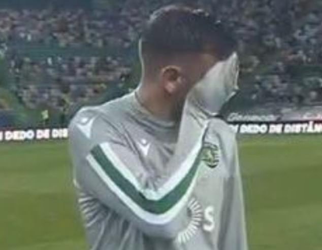 Chùm ảnh Bruno Fernandes khóc - Bóng Đá