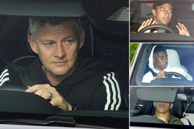 Ảnh Man United đến sân tập - Bóng Đá