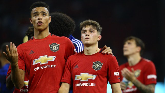 James có trận đầu tiên cho Man United ở NHA.