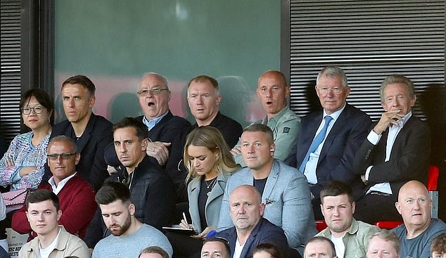 Mới nhất, Salford City có trận gặp đối thủ mạnh Leeds United ở vòng đấu đầu tiên của League Cup [Carabao Cup] mùa giải năm nay.