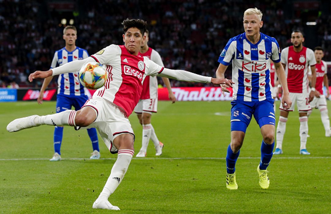 Không Văn Hậu, SC Heerenveen thua đậm Ajax - Bóng Đá
