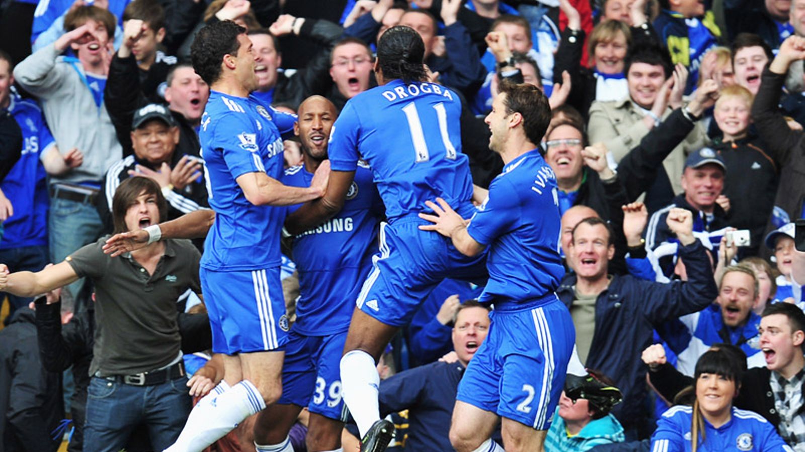 Top 10 chiến thắng đậm nhất lịch sử Premier League: Man Utd số 1! - Bóng Đá