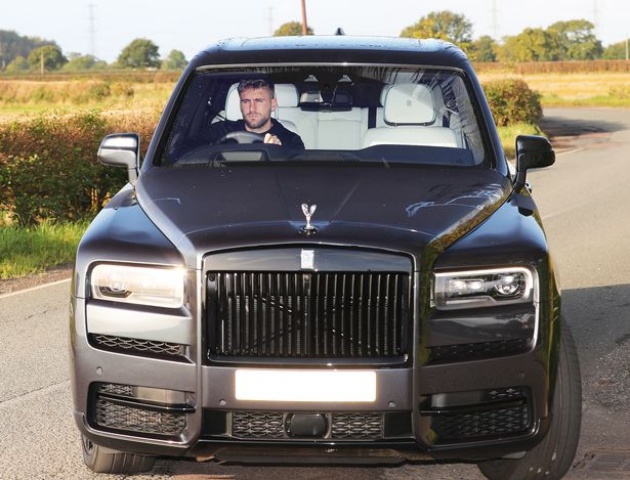 Ole Gunnar Solskjaer shrugs off Man Utd sack speculation as Red Devils return to training - Bóng Đá