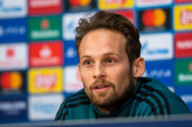 Manchester United situation is ‘not nice to see’ says former player Daley Blind, who has high praise for Chelsea - Bóng Đá