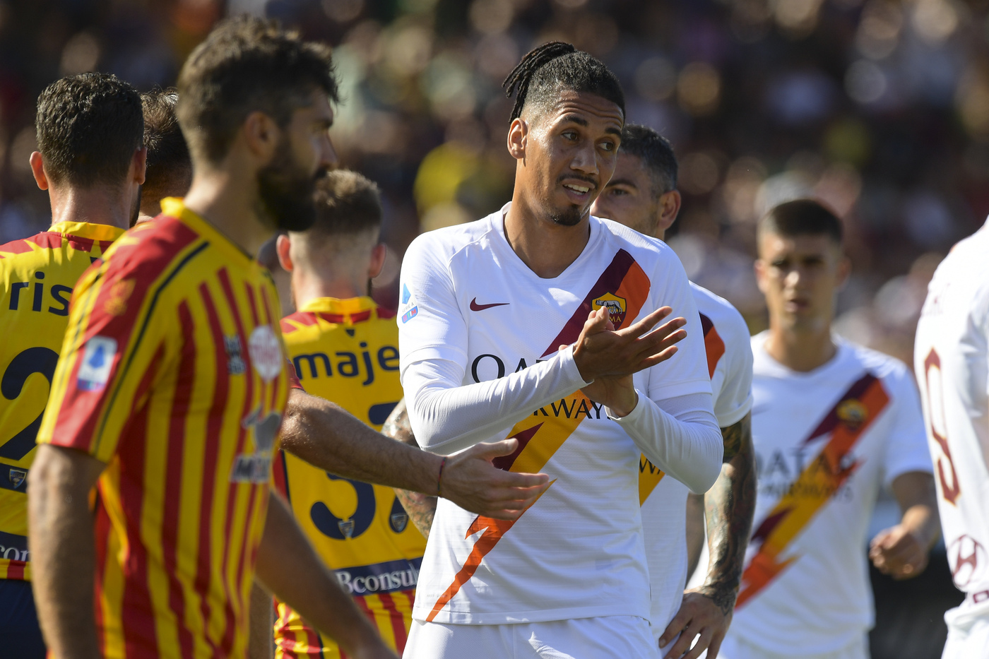 Smalling won 100% tackles - Bóng Đá