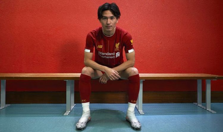 Ngã ngửa! Minamino là nỗi đau khó nuốt trôi với Man Utd? - Bóng Đá