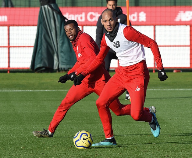Theo đó, Fabinho đã trở lại tập luyện và sẵn sàng ra sân đối đầu Man United. Giả sử tiền vệ người Brazil chưa đủ thể lực để ra sân ngay từ đầu và phải ngồi dự bị, anh vẫn có thể là vũ khí hữu dụng trước Man United.