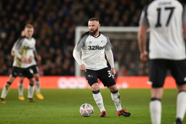Ảnh màn trình diễn của Rooney - Bóng Đá