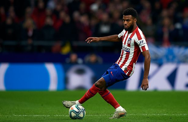 Man Utd 'meet with agents' Thomas Lemar to solve right wing problem ahead of transfer window - Bóng Đá