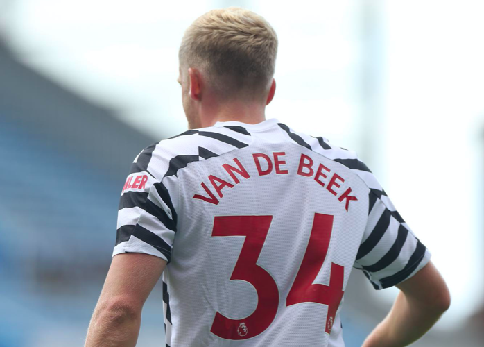 Tung Van de Beek ra sân, Man Utd vẫn nhận thất bại muối mặt - Bóng Đá