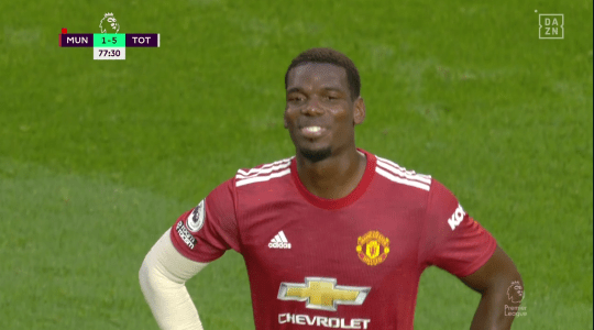 Manchester United fans slam Paul Pogba for laughing during 6-1 defeat to Spurs - Bóng Đá