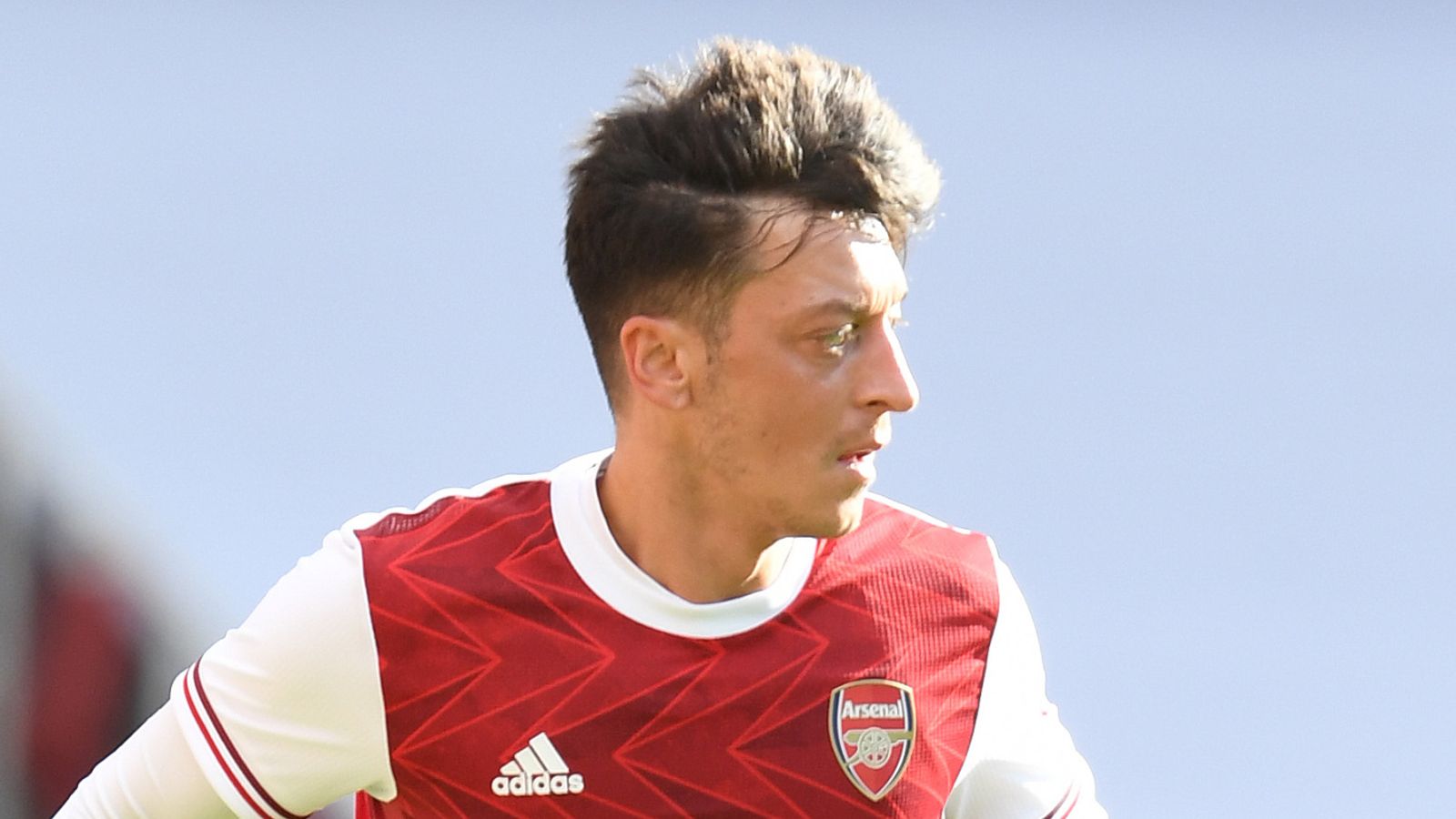 Mesut Ozil: Arsenal set to leave midfielder out of Europa League squad - Bóng Đá