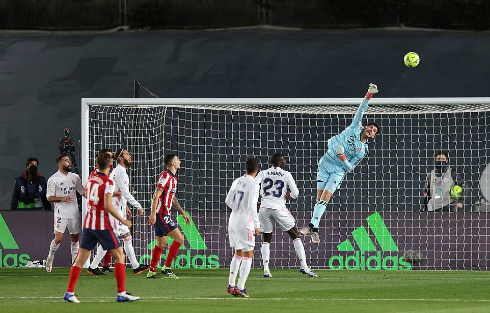 Oblak phản lưới nhà, Atletico ôm hận trước Real Madrid - Bóng Đá