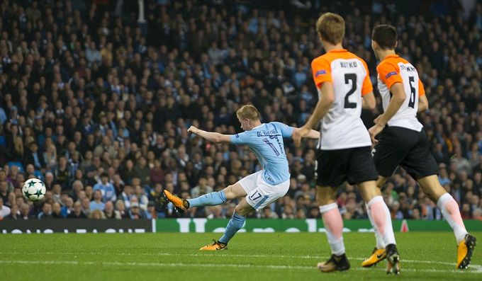 Tung đội hình dự bị, Man City ngầm