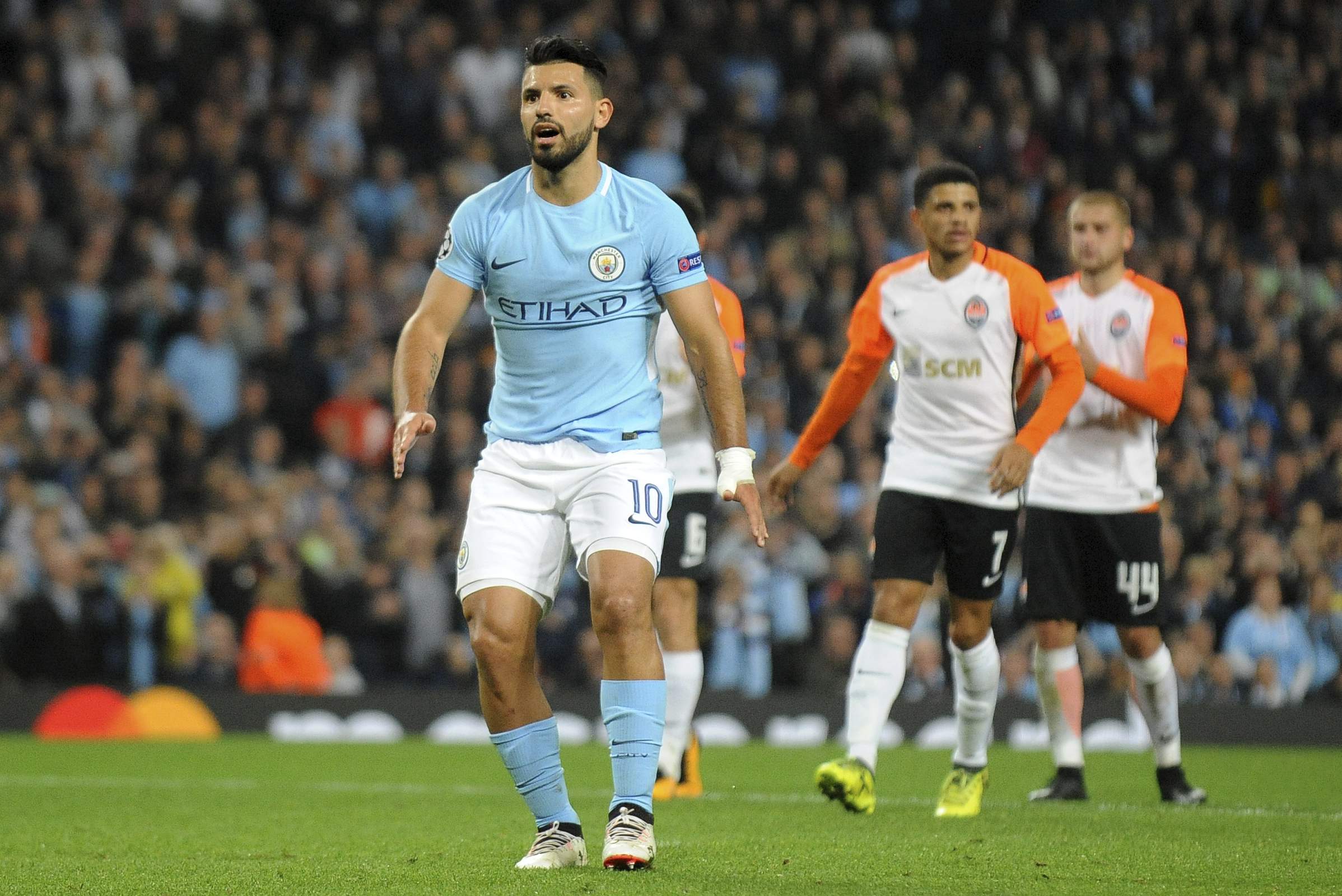 Tung đội hình dự bị, Man City ngầm