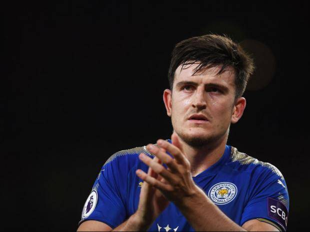 Harry Maguire gây ấn tượng trong màu áo Leicester.