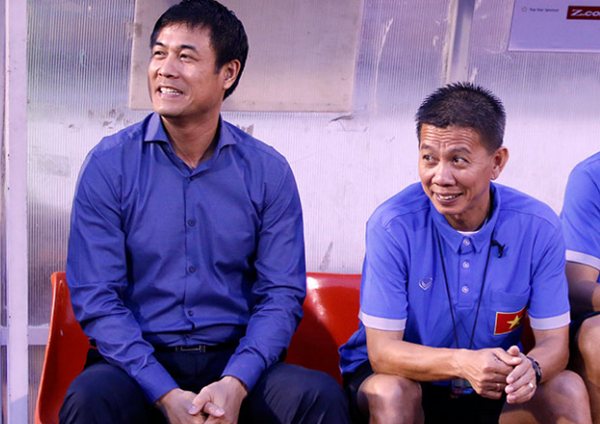 HLV Hữu Thắng và Hoàng Anh Tuấn đã có thời gian dài làm việc cùng nhau