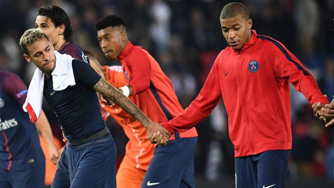 Mbappe thi đấu rất đoàn kết, thể hiện tinh thần cao thượng trong bối cảnh PSG đang lùm xùm vụ trò chơi quyền lực giữa Cavani và Neymar. Ảnh: Getty Images.