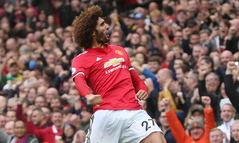 Bước sang mùa giải 2017/18, Fellaini dần dập tan những lời chỉ trích.