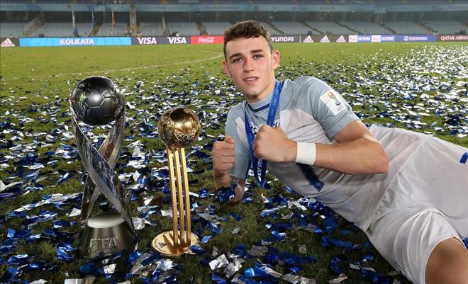 Phil Foden giúp U17 Anh đăng quang tại U17 World Cup 2017.
