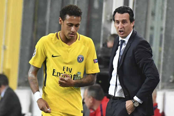 Báo Pháp cho rằng Neymar không thích cách huấn luyện của HLV Unai Emery.