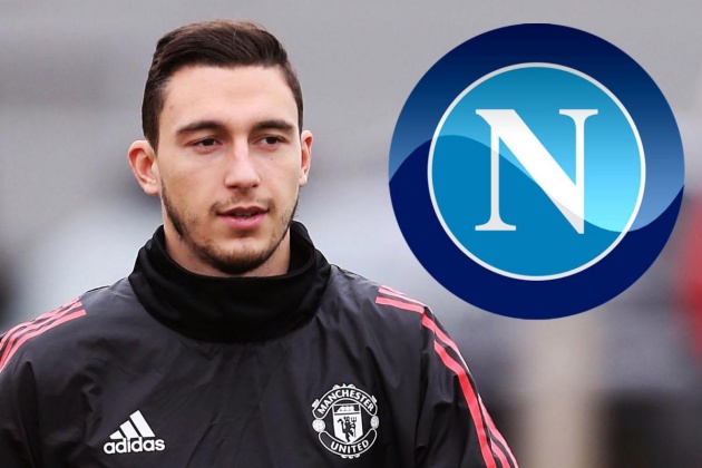 Napoli muốn mượn Darmian trong 1 mùa giải.